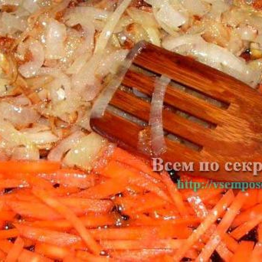 лук пассерованный с морковью